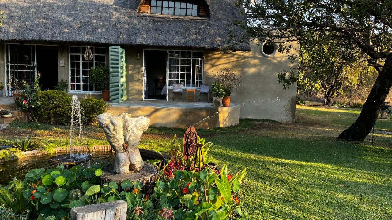 Farm Vibes Guesthouse Брітс Екстер'єр фото